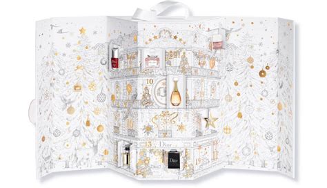 calendrier de l avent 2017 dior|montaigne Dior advent calendar.